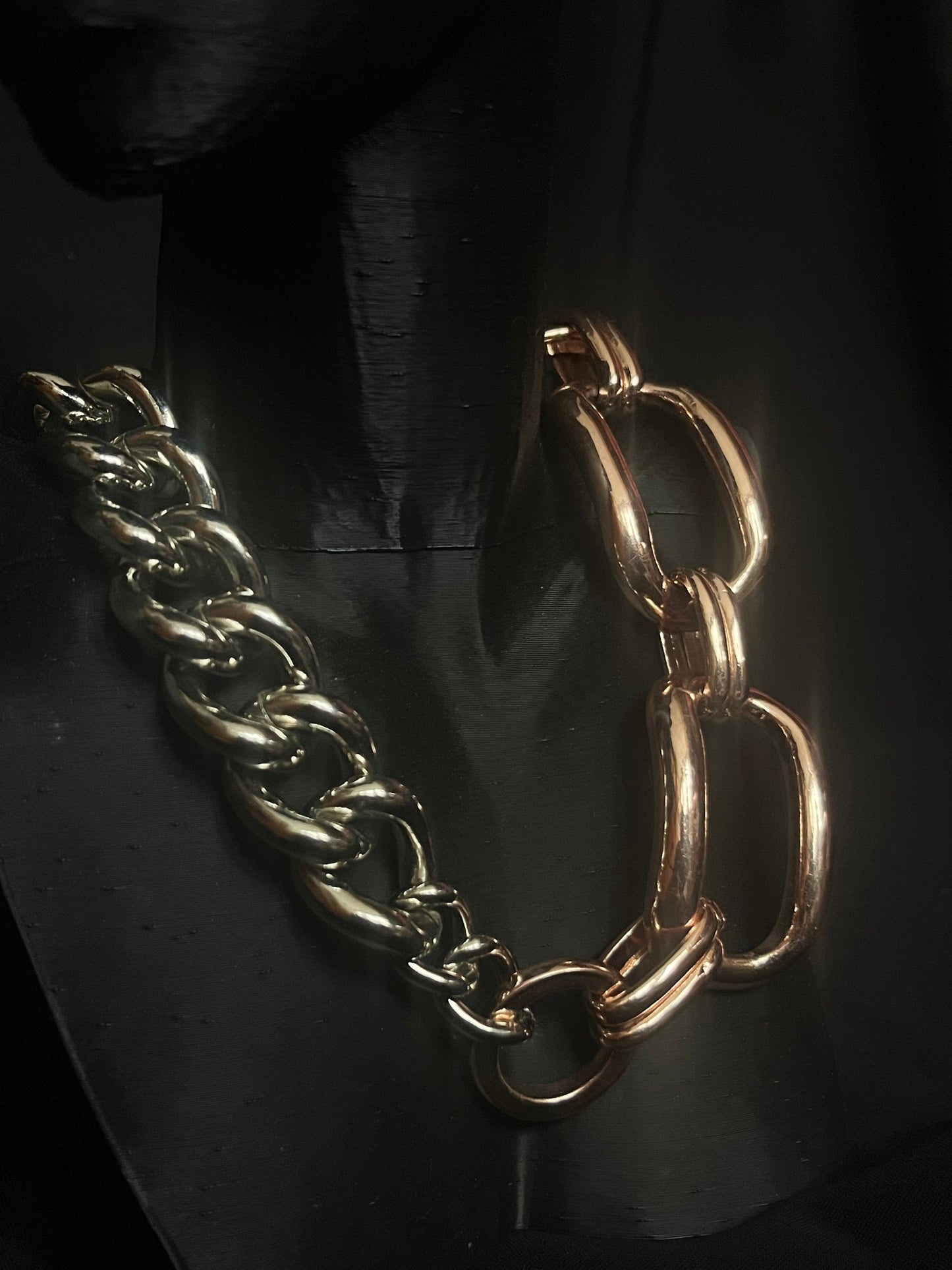 The Pinky Cruella Necklace