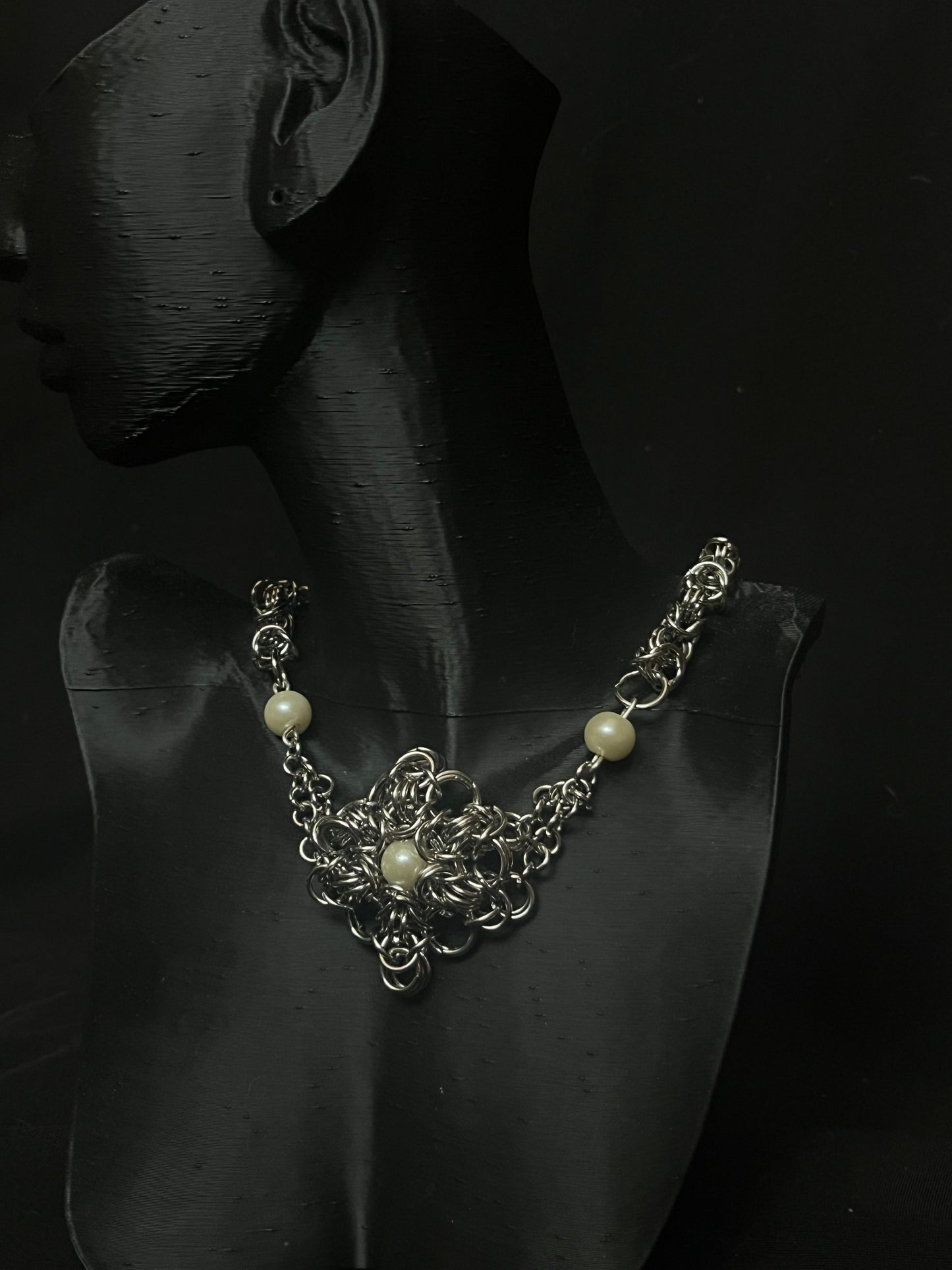 The Snowflake Choker