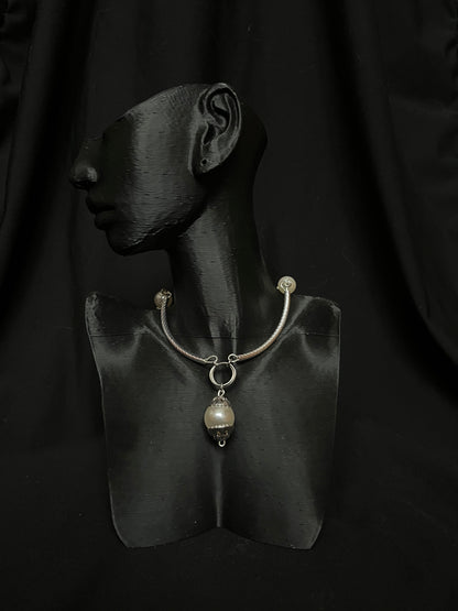 The Circle Pearl Necklace